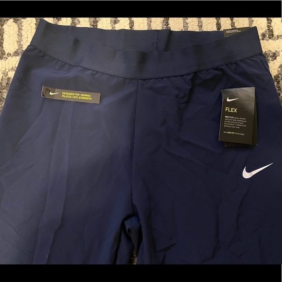 nike bliss victory slim fit